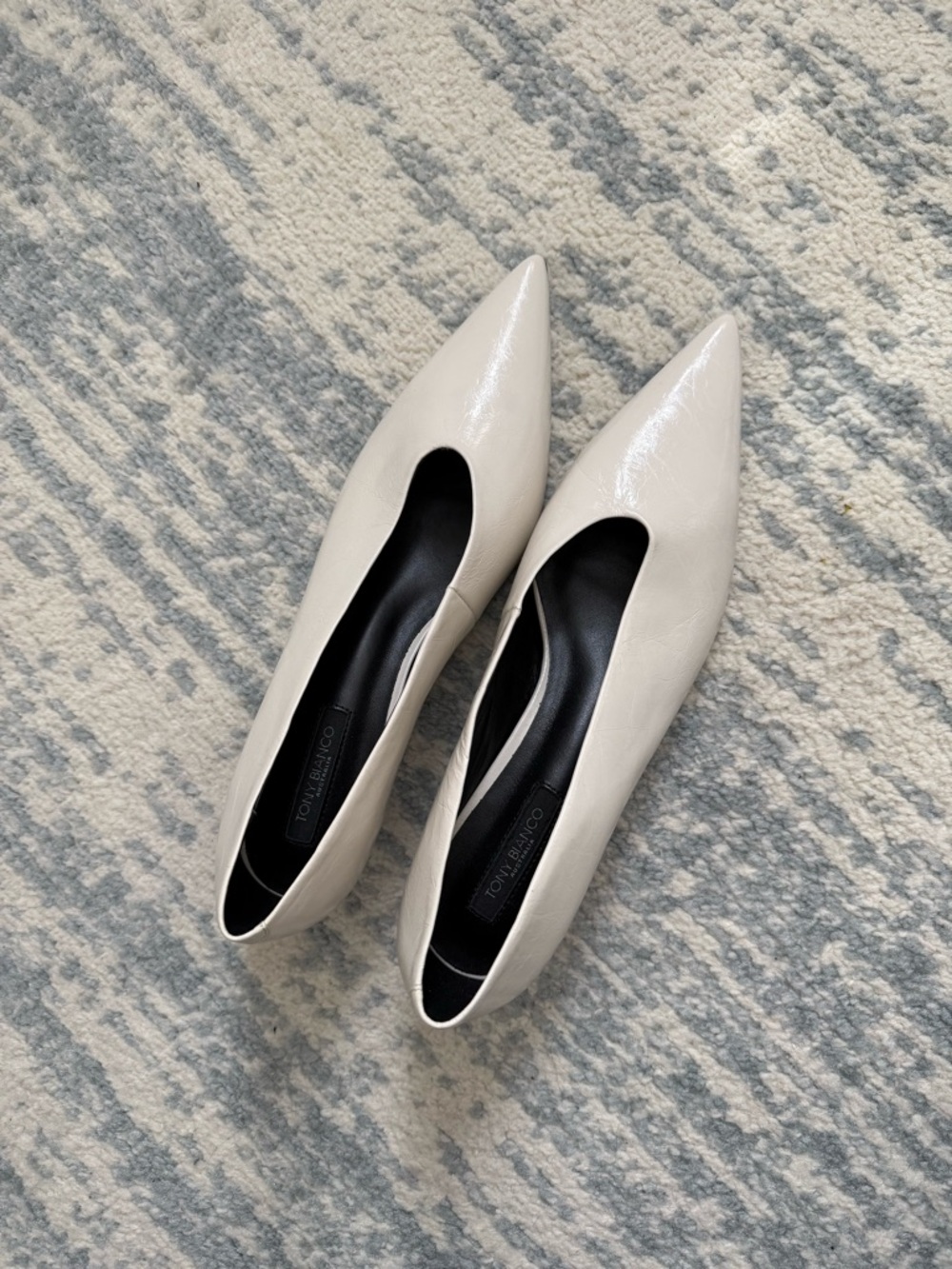 Tony Bianco Cherry Pointed Toe Kitten Heel Pump - Picture 2 of 8